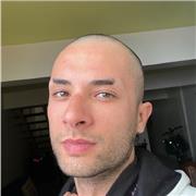 Alumno Universitario con experiencia en pronunciación y comunicación natural para clases online